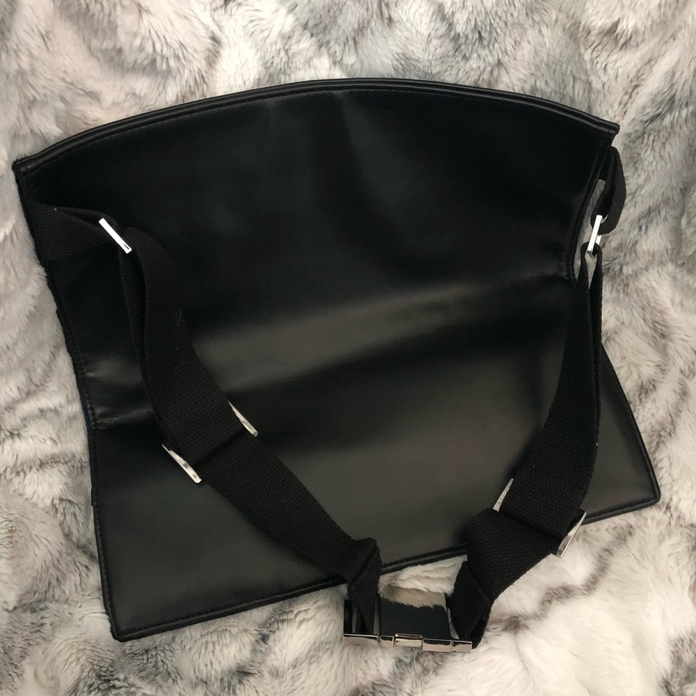 Bobbi Brown make up brush belt - Picture 4 of 8